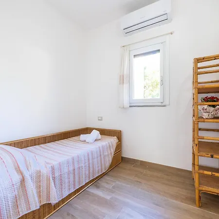 6 Beds Just 200 Mt From Baia Delle Mimose * Valledoria (Sardinia)