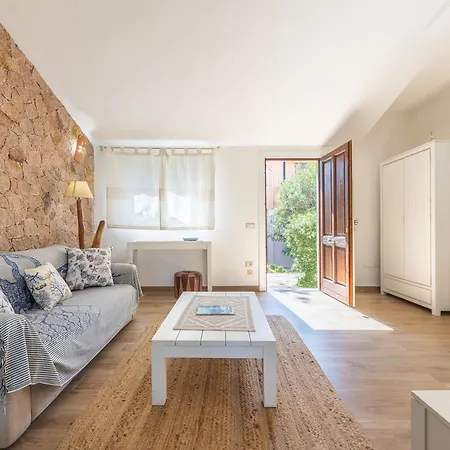 וילה 6 Beds Just 200 Mt From Baia Delle Mimose *